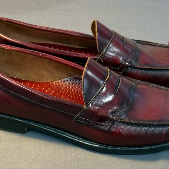 G.H. Bass & Co. Burgundy Loafers main image 7